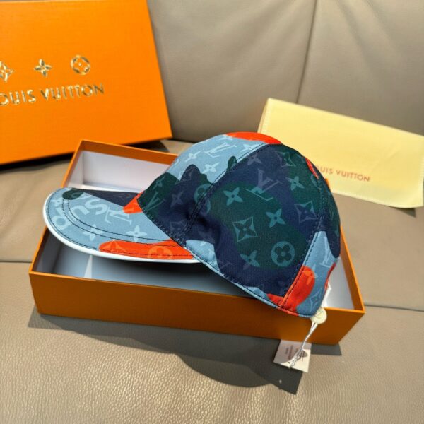 LV camouflage baseball cap - Image 2