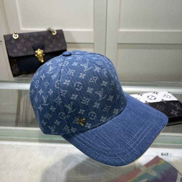 LV baseball cap - Image 4