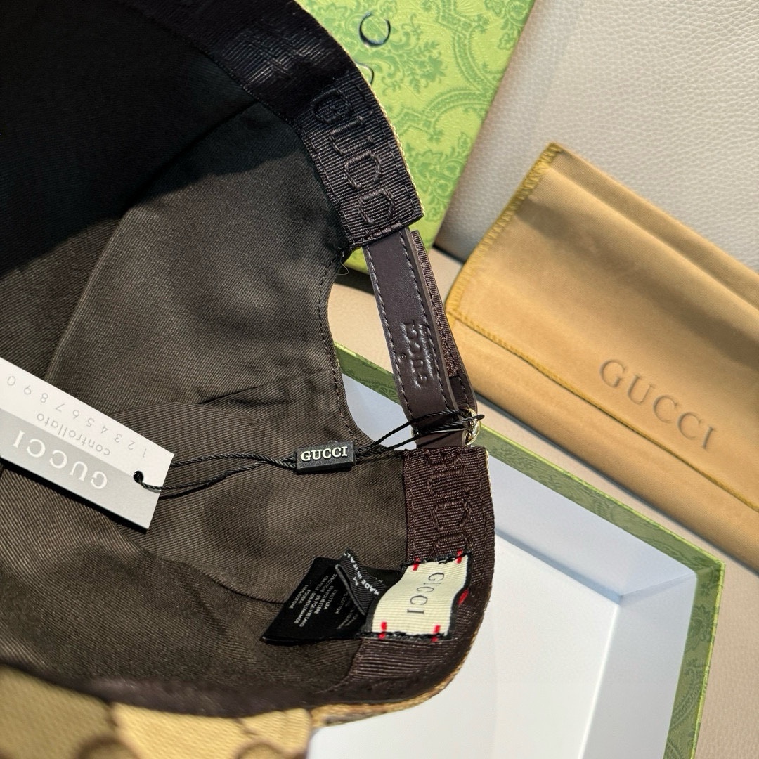 GUCCI classic baseball cap - Image 7