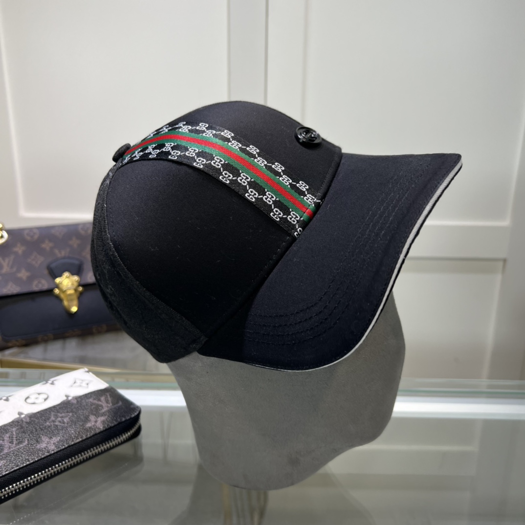 GUCCI baseball cap - Image 6