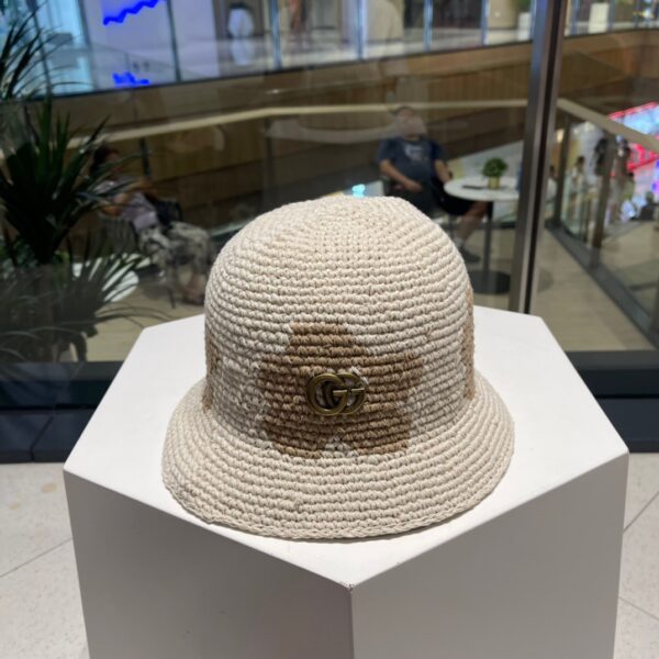 GUCCI knitted hat sun hat