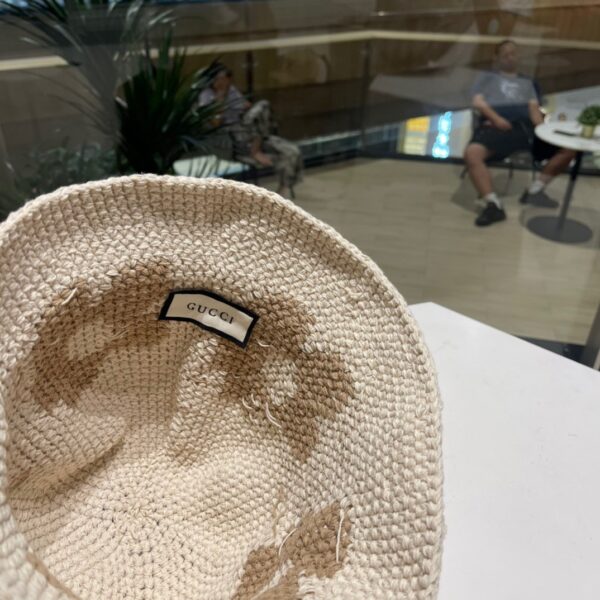 GUCCI knitted hat sun hat - Image 7