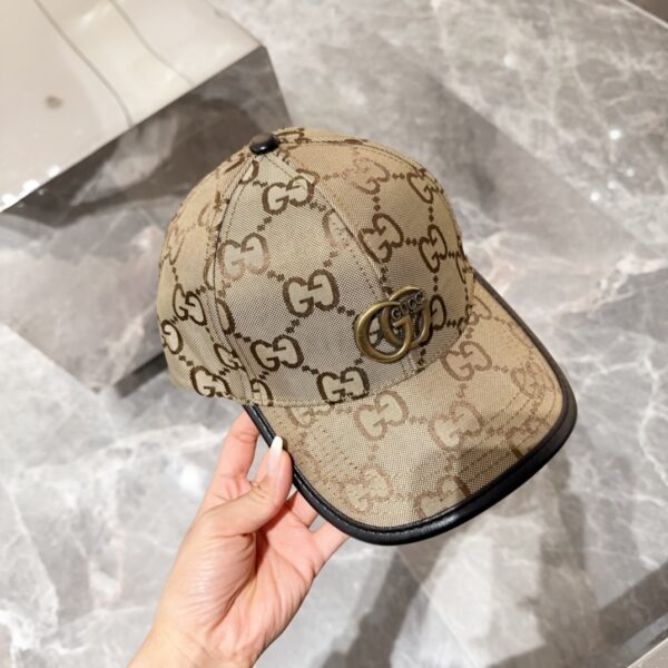 GUCCI baseball cap - Image 2