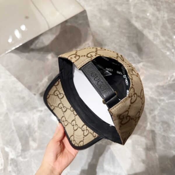 GUCCI baseball cap - Image 7