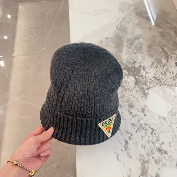 GUCCI velvet knitted yarn cap - Image 2