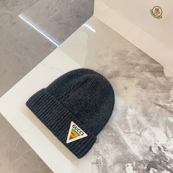 GUCCI velvet knitted yarn cap - Image 3