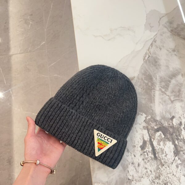 GUCCI velvet knitted yarn cap - Image 6