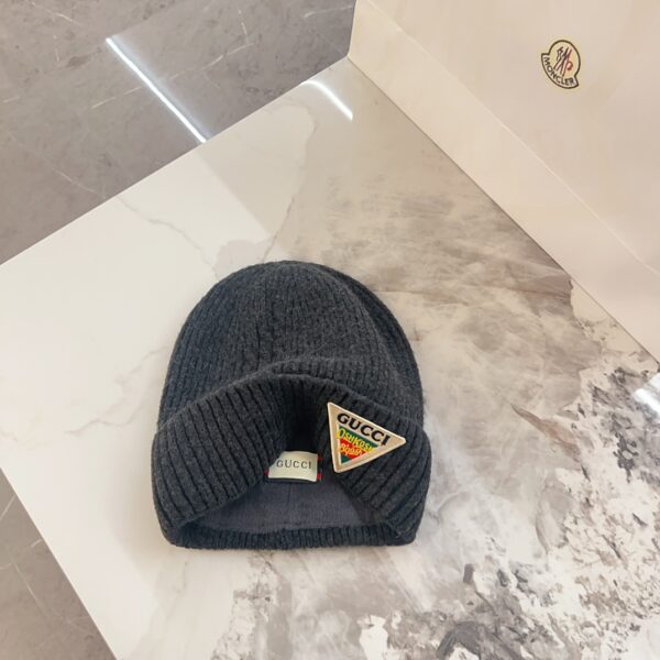GUCCI velvet knitted yarn cap - Image 7