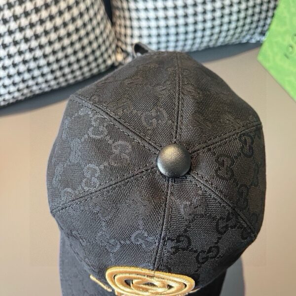GUCCI embroidered baseball cap - Image 6