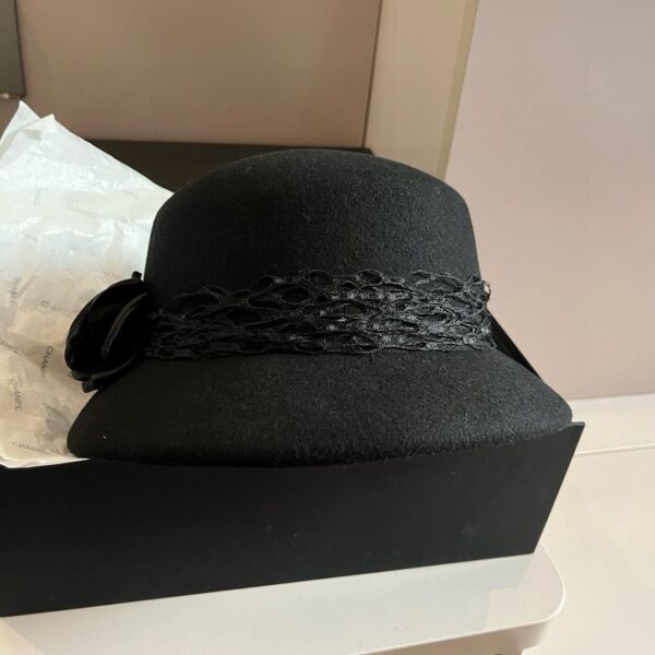 CHANEL bow top hat - Image 5