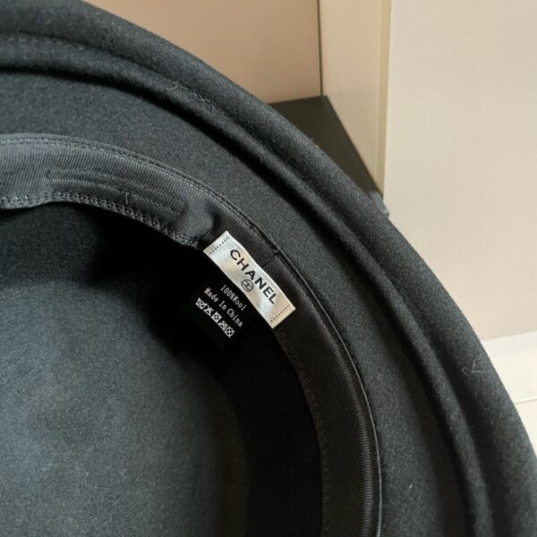 CHANEL bow top hat - Image 6