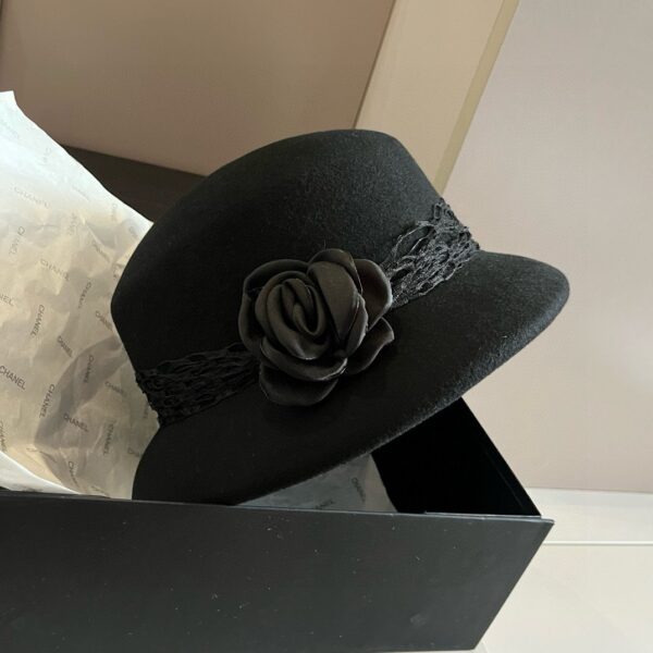 CHANEL bow top hat - Image 8