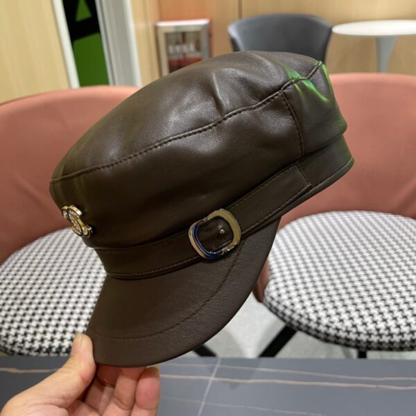 CHANEL beret - Image 4