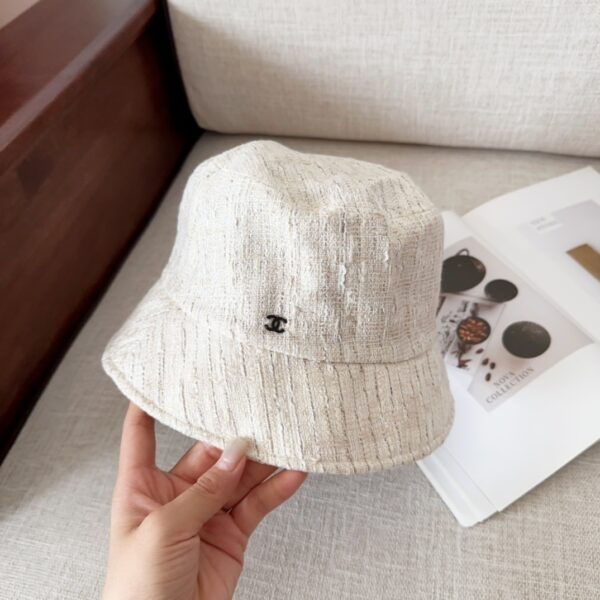 CHANEL weaving fisherman's hat - Image 2