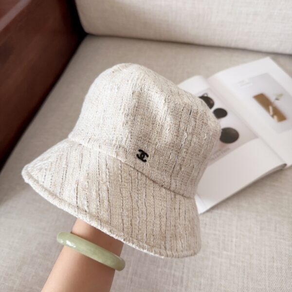 CHANEL weaving fisherman's hat - Image 4