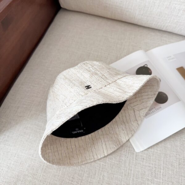 CHANEL weaving fisherman's hat - Image 5