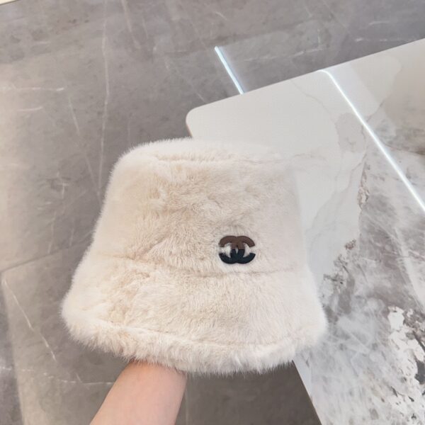 CHANEL fisherman hat