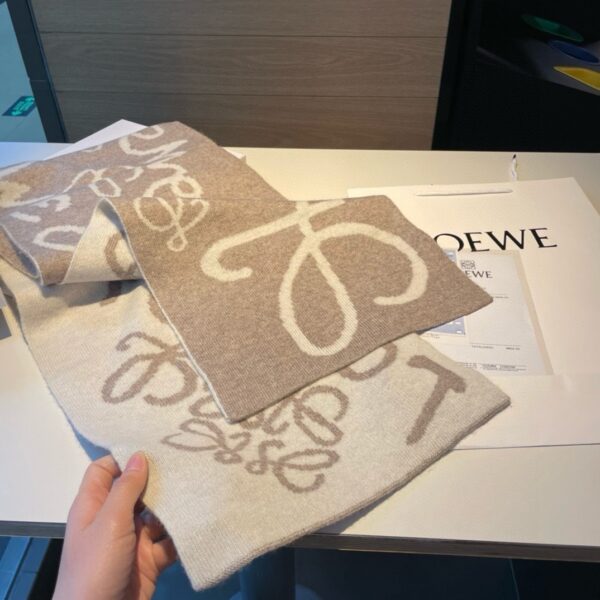 LOEWE cashmere jacquard scarf - Image 5