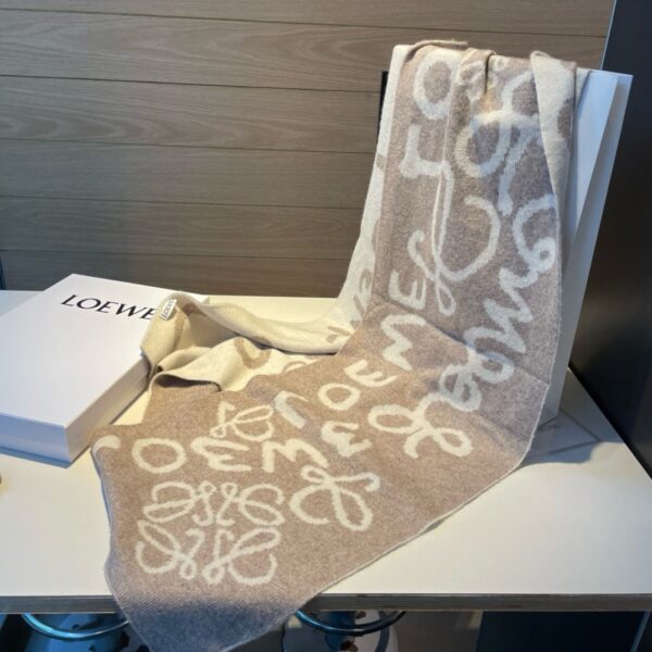 LOEWE cashmere jacquard scarf - Image 7
