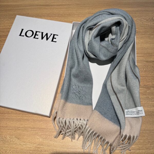 LOEWE cashmere scarf - Image 2