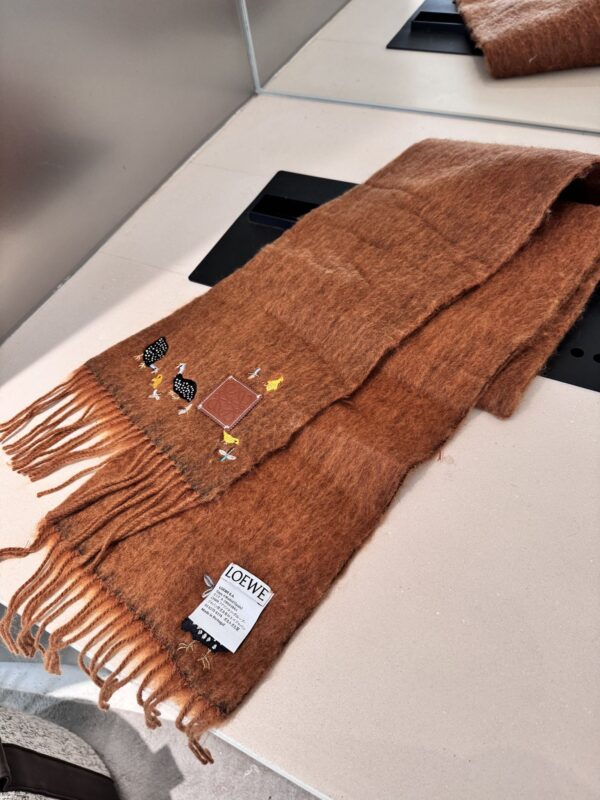 LOEWE color blocked scarf - Image 6