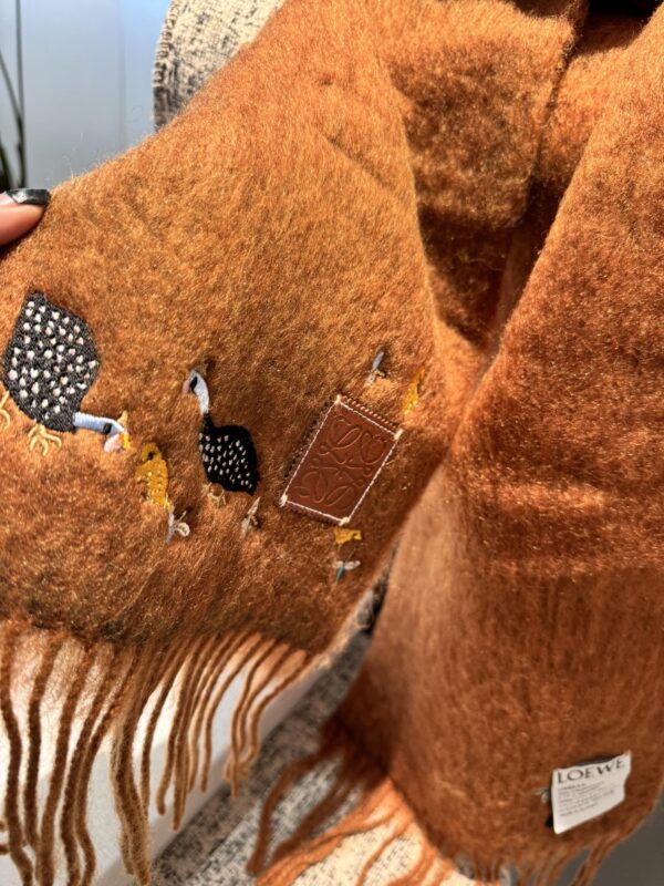 LOEWE color blocked scarf - Image 7