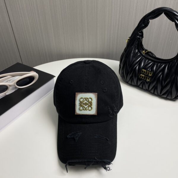 LOEWE baseball cap