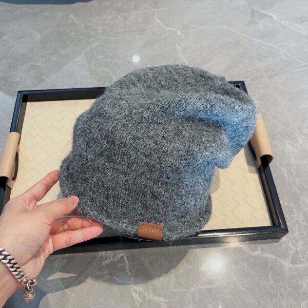 LOEWE hip hop style knitted hat - Image 3