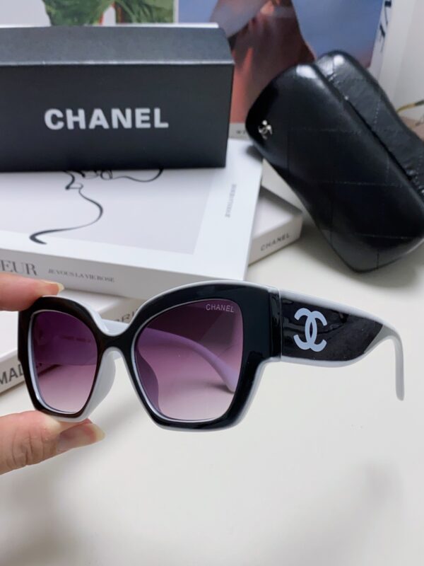 CHANEL Fashionable, Classic, and Versatile Sunglasses - Image 7