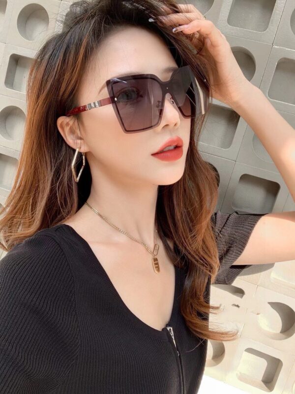 CHANEL Box Sunglasses - Image 2