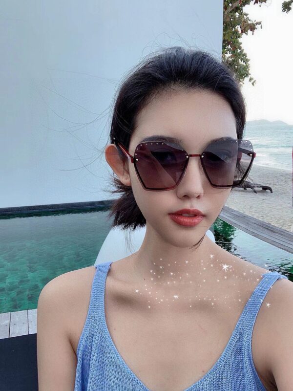 CHANEL Rimless Sunglasses - Image 3
