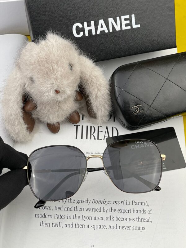 CHANEL polarized sunglasses - Image 5