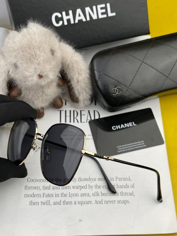 CHANEL polarized sunglasses - Image 7