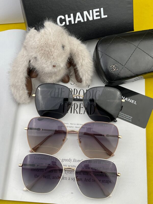CHANEL polarized sunglasses