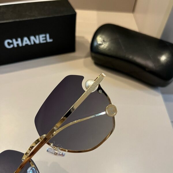Chanel Pearl Sun Sunglasses - Image 5