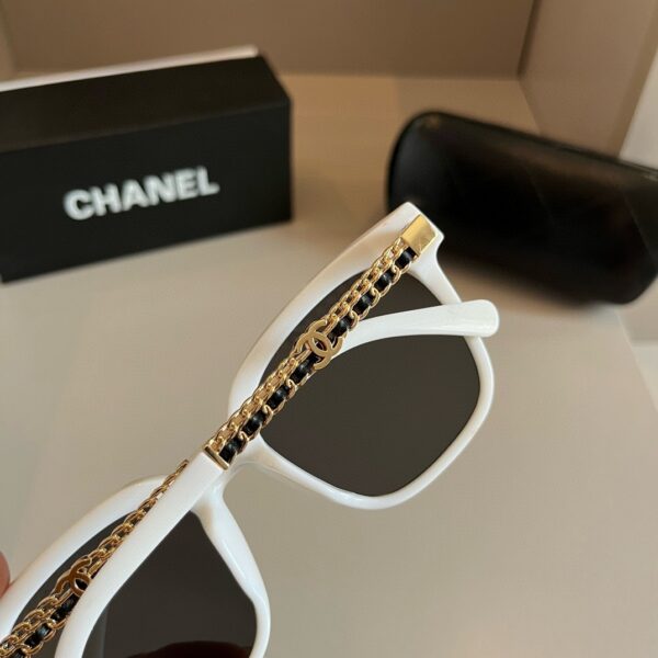 Chanel Large box sunglasses - Image 6