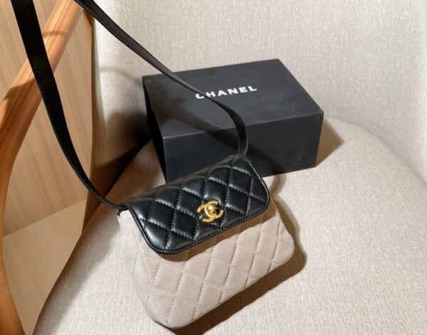 25 New Chanel Small Fragrant Small Square Bag Shoulder Bag - Image 2
