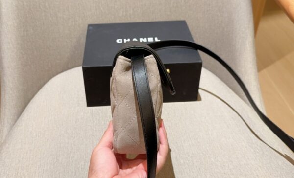 25 New Chanel Small Fragrant Small Square Bag Shoulder Bag - Image 5