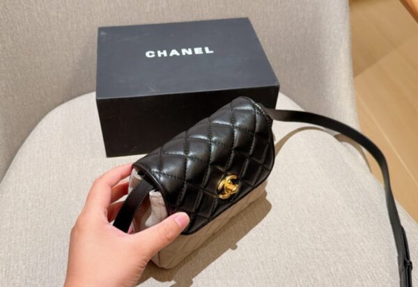 25 New Chanel Small Fragrant Small Square Bag Shoulder Bag - Image 7
