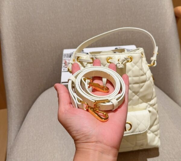Dior Women's Bucket Bag Handheld Single Shoulder Crossbody Bag 2025 New Edition - Image 7