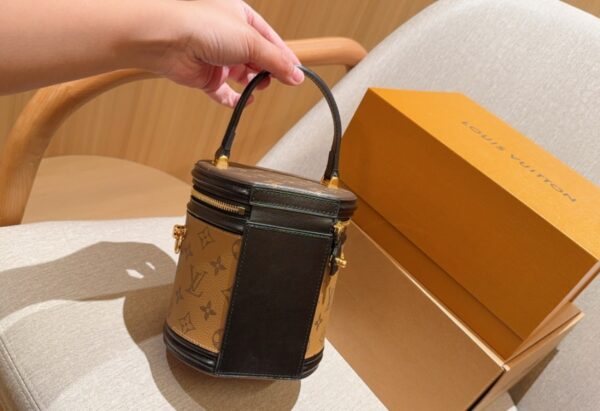 Louis Vuitton LV women's bag Cannes cylindrical bag wealth bag handbag crossbody - Image 4