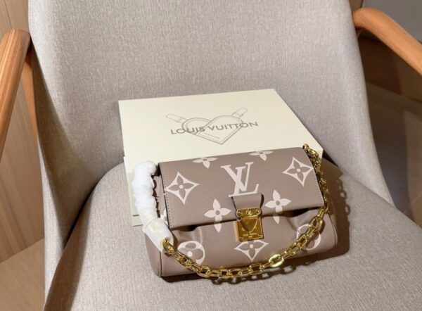 Louis Vuitton women's bag FAVORITE vintage single shoulder chain bag