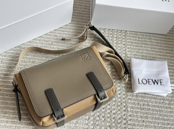 Luoyiwei 2024 New Men's Bag Soft Grain Magnetic Buckle Folding Flip Fashion Postman Bag - Image 2