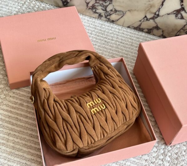 MiuMiu Wander Matelass é suede sheepskin large handbag