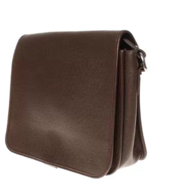 Louis Vuitton fashionable brown leather men's messenger bag made of cowhide